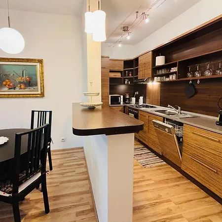 Smack In The Heart Of Old Town