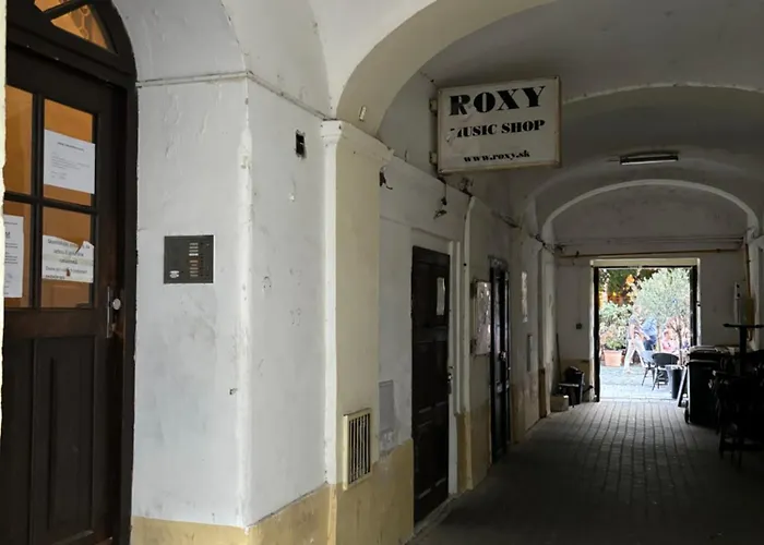 דירה Smack In The Heart Of Old Town ברטיסלאבה