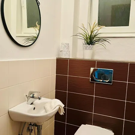 Apartment Smack In The Heart Of Old Town